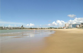 One-Bedroom Apartment in Royan